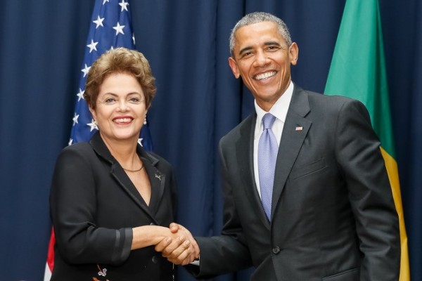 Telefonema entre Dilma Rousseff e Barack Obama aconteceu neste sábado (Foto: Roberto Stuckert Filho/PR)