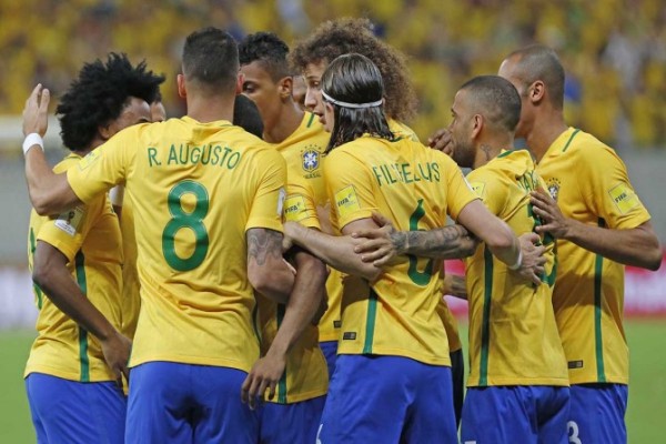 Seleção precisa vencer o Paraguai para se manter na zona de classificação (Foto: Rafael Ribeiro / CBF)