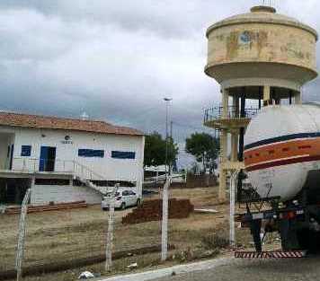 Estação Dourado, local onde é feito tratamento e distribuição da água.