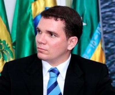 Ivan Júnior foi vítima de assaltantes no bairro de Neópolis.