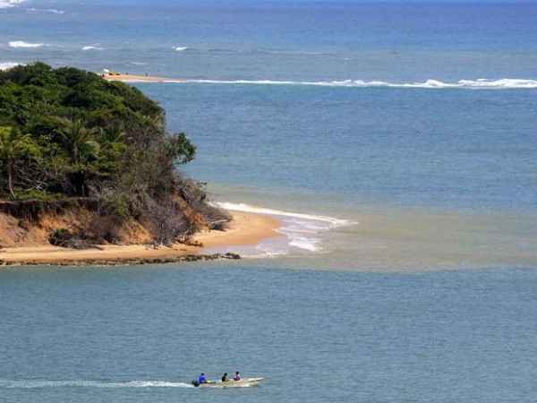 De acordo com o general Jorge Fraxe, nova estrada para a praia da Pipa é uma das que cobrará pedágio (Foto: Canindé Soares)