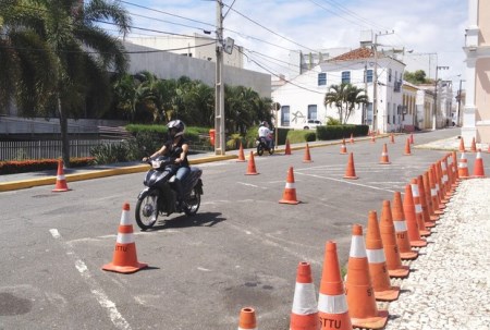 São oferecidas 170 vagas para motociclistas de Natal e Currais Novos (Foto: Detran/Divulgação)