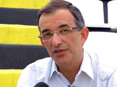 Fabiano Teixeira de Souza, prefeito de Serrinha (Foto: Reprodução/Inter TV Cabugi)