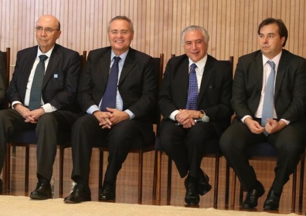 O presidente Michel Temer se reuniu pela primeira vez com parlamentares e ministros após o impeachment