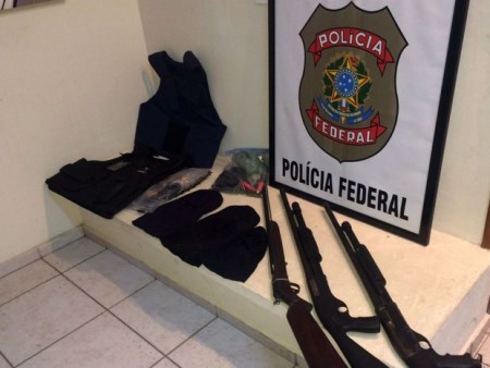 Polícia investiga se armas foram usadas em assaltos a agências dos Correios