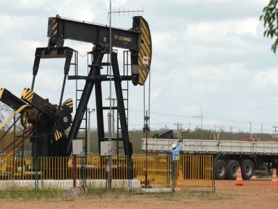 Retração na exploração de petróleo afetou a economia potiguar.