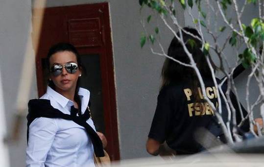 Adriana Anselmo foi presa em seu apartamento